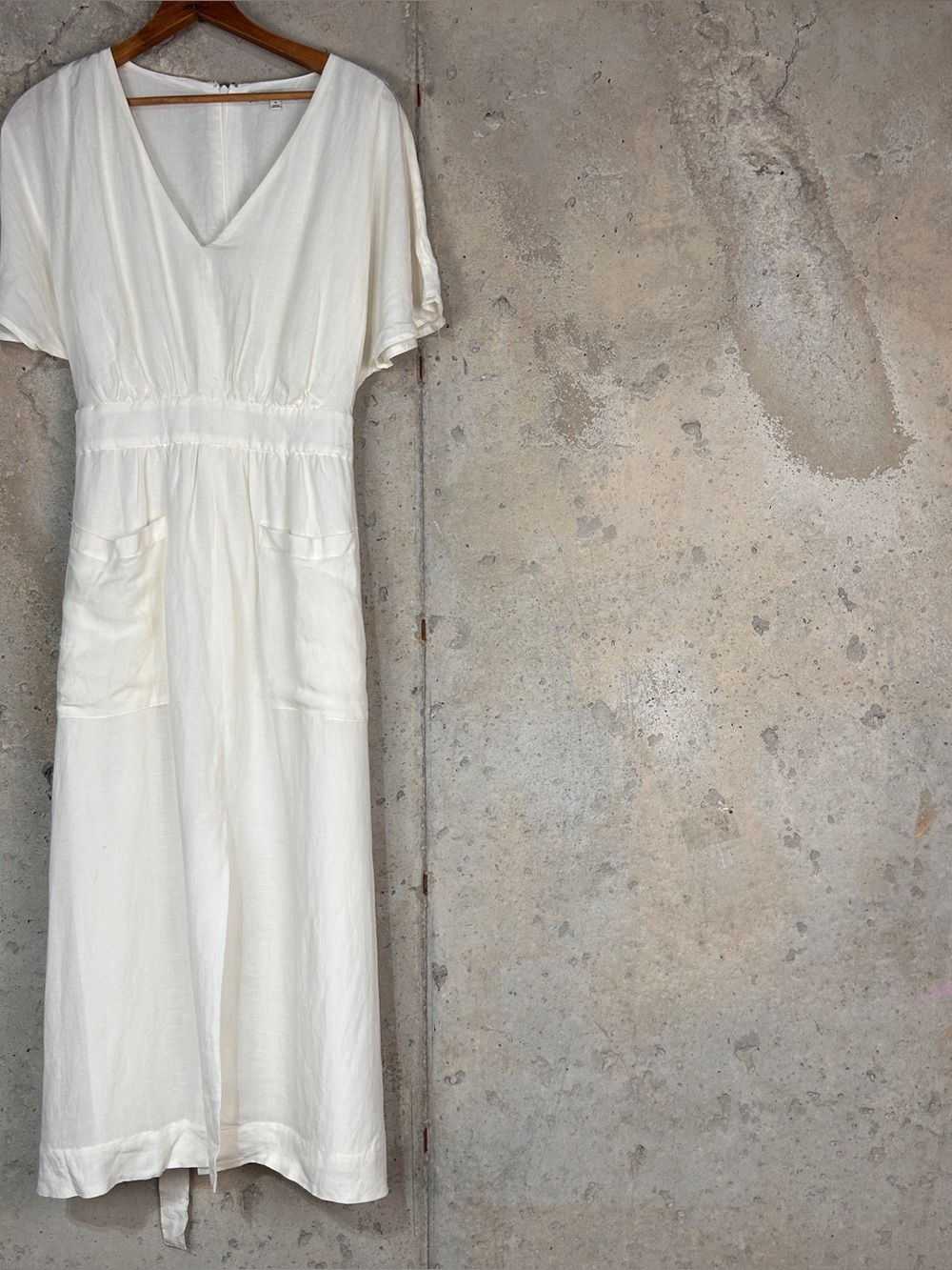 Madewell white linen blend V-neck midi dress 8 medium